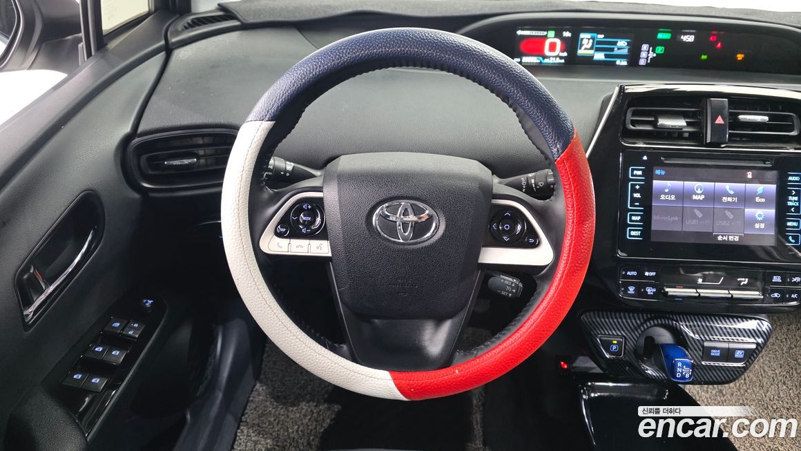 Toyota Prius 2018