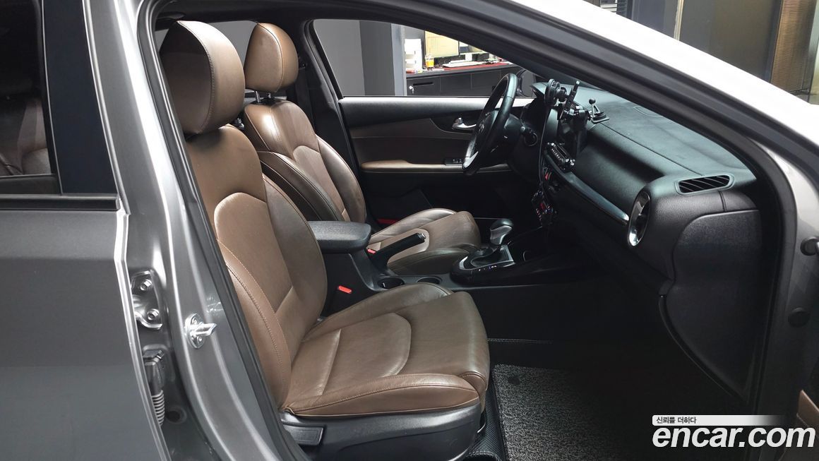 Kia K3 2019
