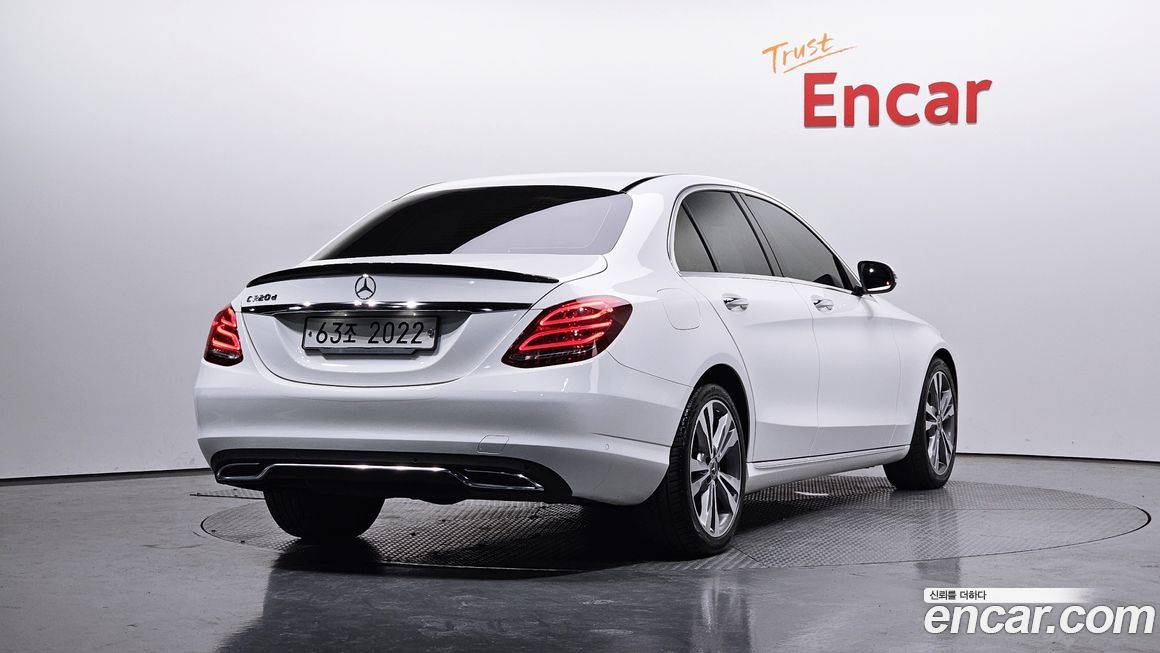 Mercedes-Benz C-Class 2018