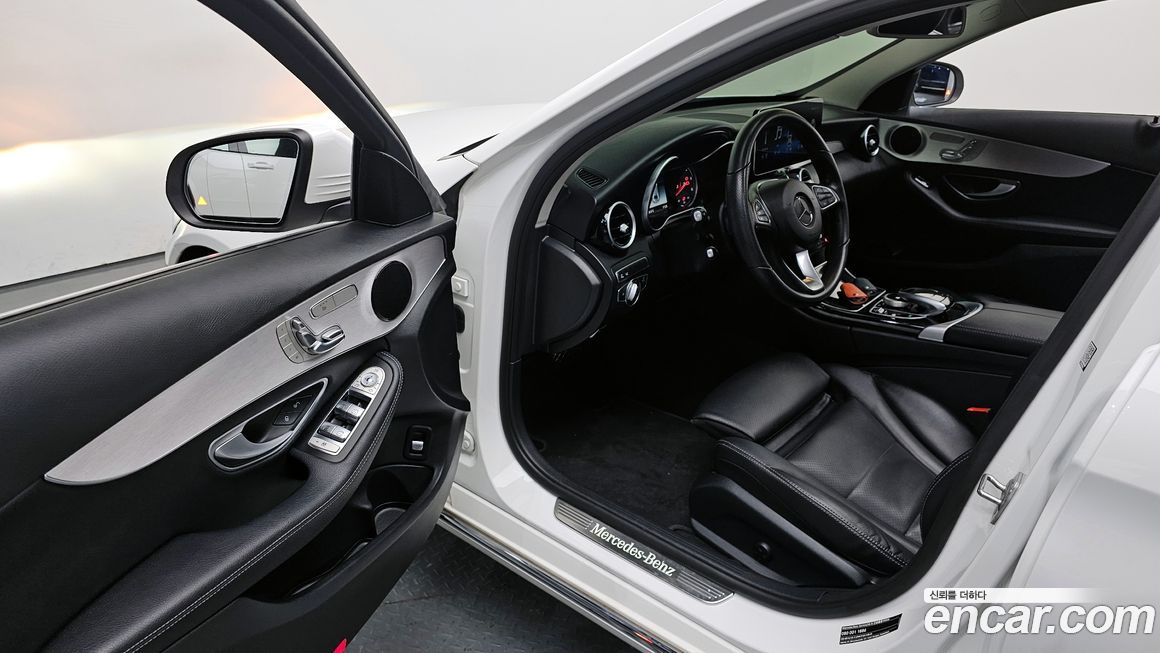 Mercedes-Benz C-Class 2018