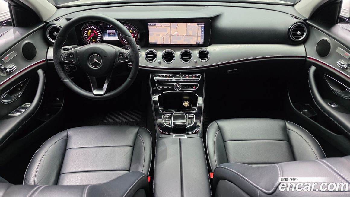 Mercedes-Benz E-Class 2018