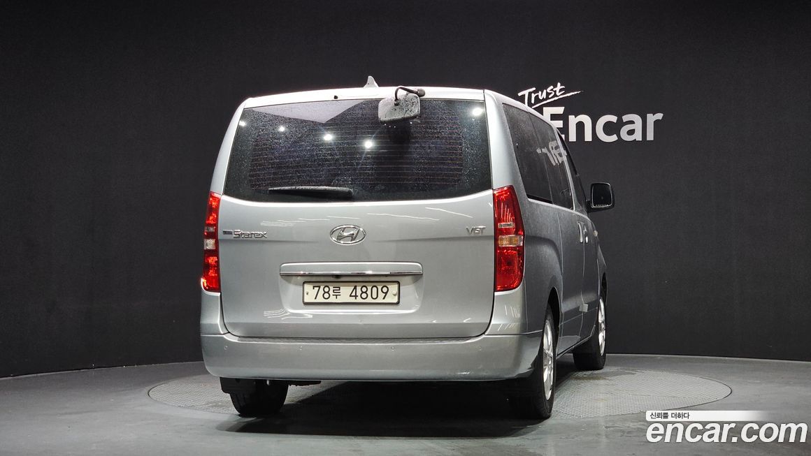 Hyundai Starex 2018