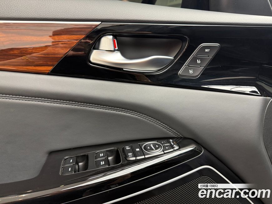 Kia K7 2016