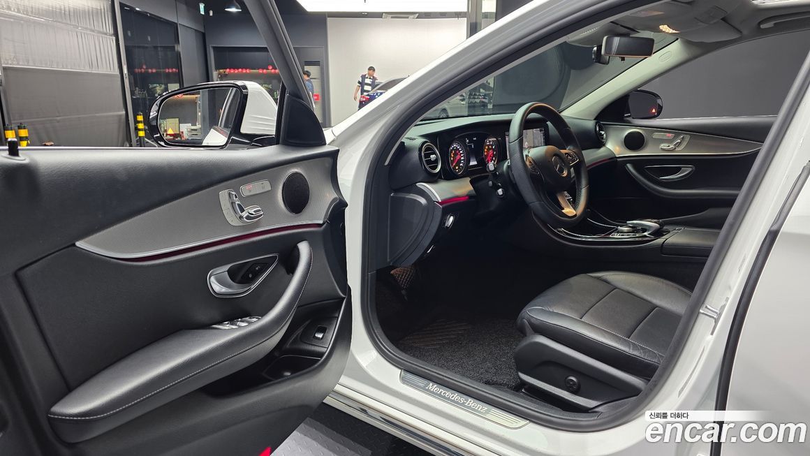 Mercedes-Benz E-Class 2018