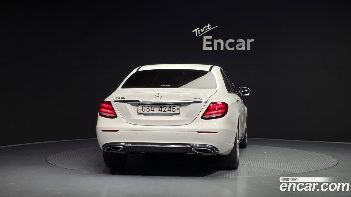 Mercedes-Benz E-Class 2018