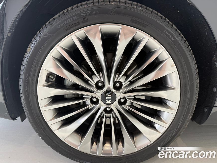Kia K7 2016