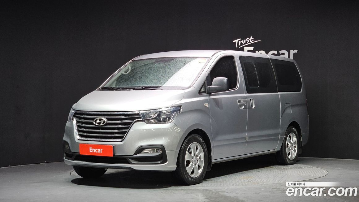 Hyundai Starex 2018
