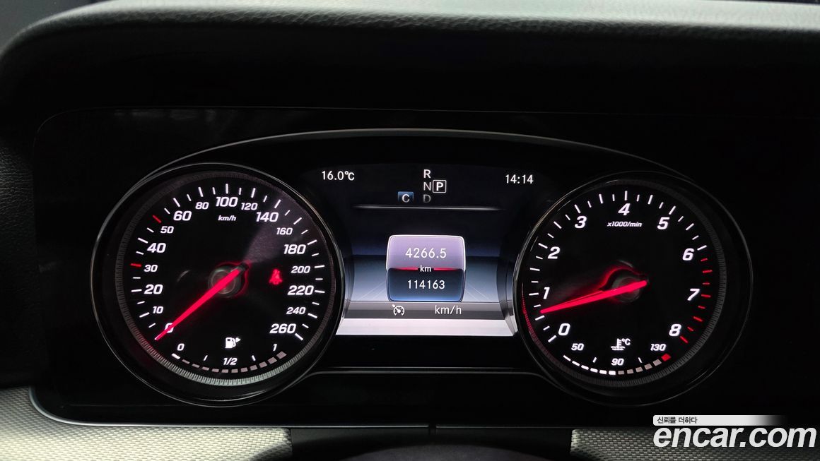 Mercedes-Benz E-Class 2018