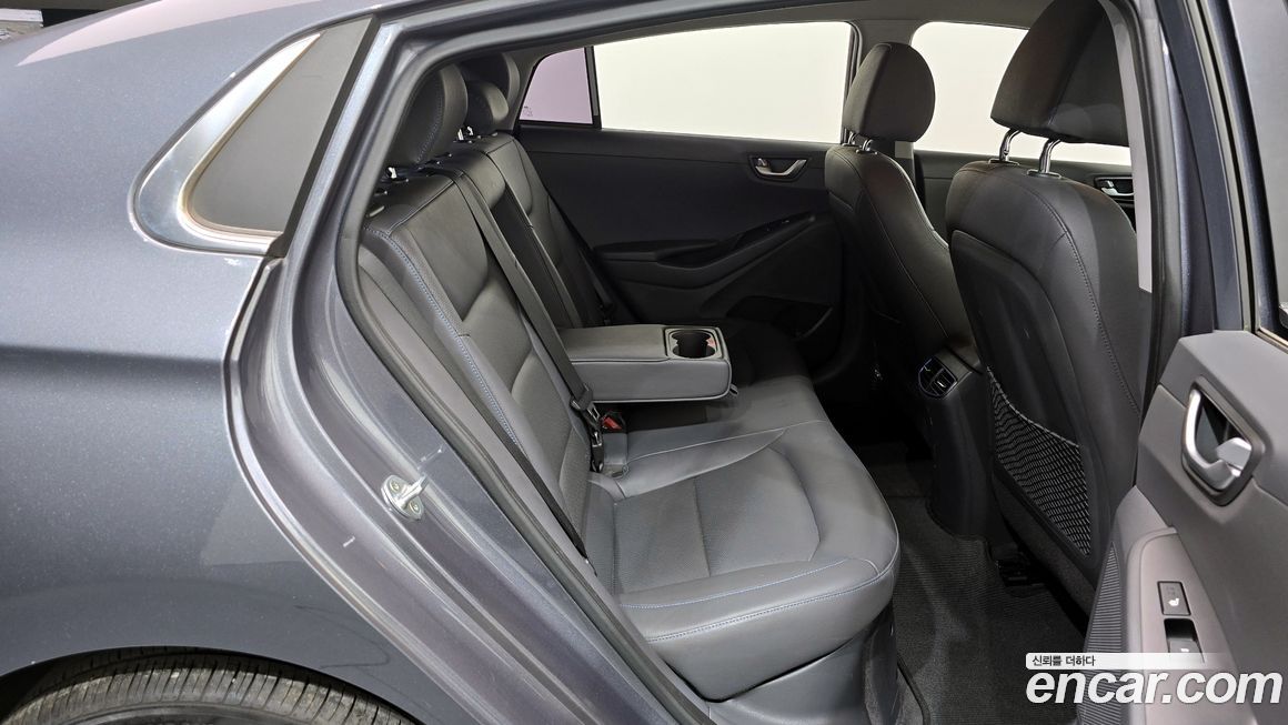 Hyundai Ioniq 2019