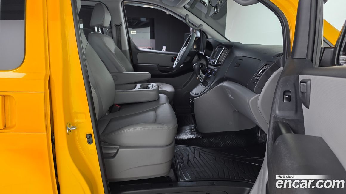 Hyundai Starex 2019