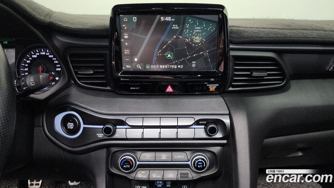 Hyundai Veloster 2020