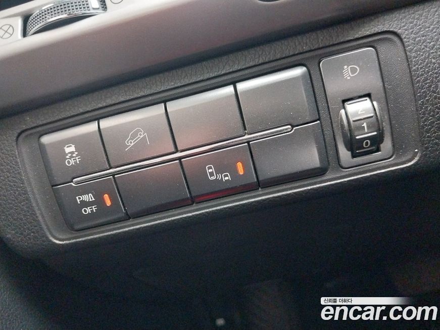 KG_Mobility_Ssangyong Rexton 2019