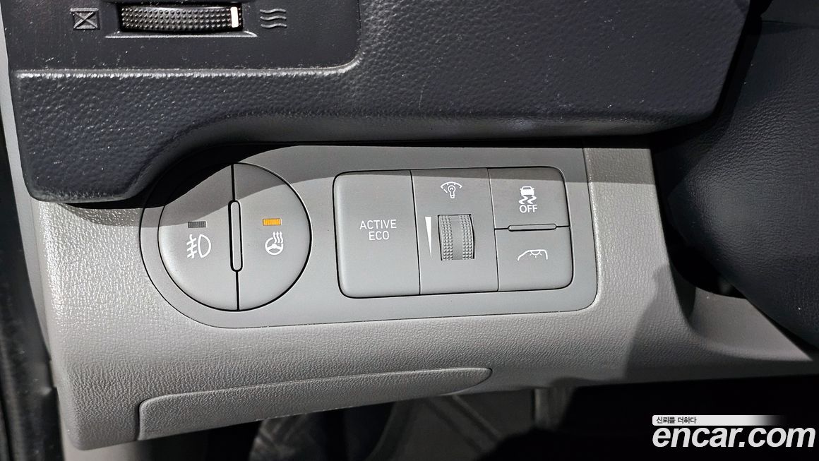 Hyundai Starex 2021