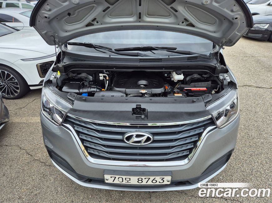 Hyundai Starex 2020