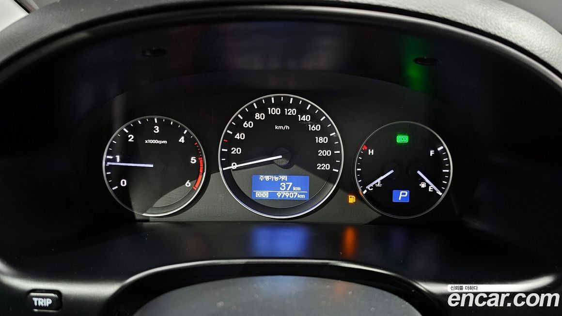 Hyundai Starex 2021