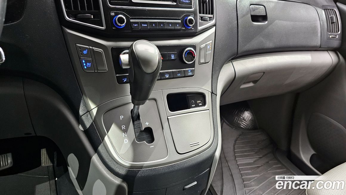 Hyundai Starex 2021