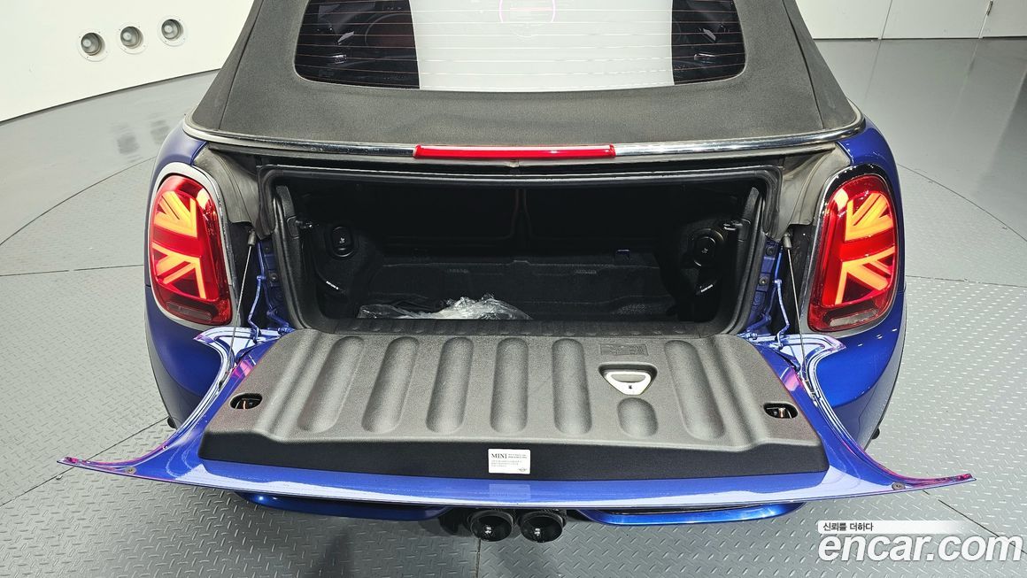 Mini Cooper Convertible 2019