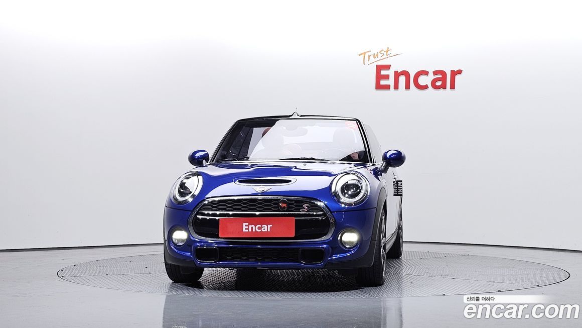 Mini Cooper Convertible 2019