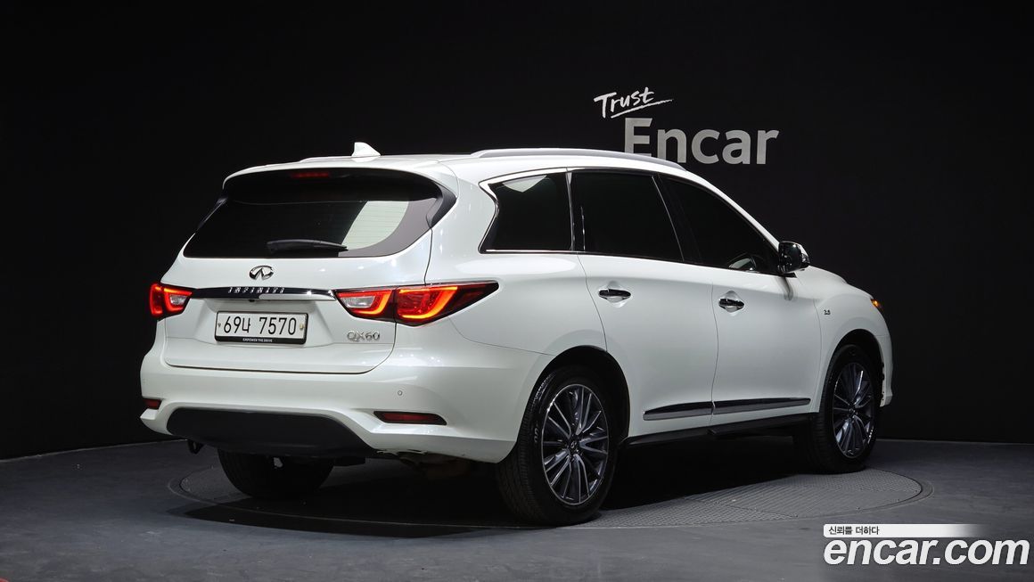 Infiniti QX60 2017