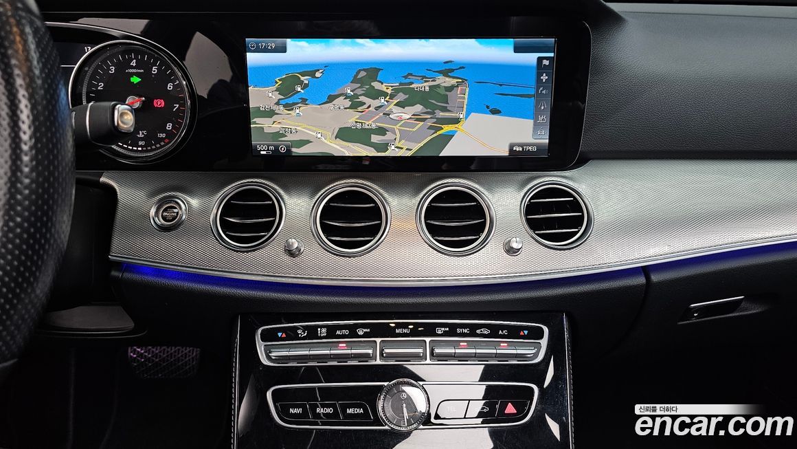 Mercedes-Benz E-Class 2017