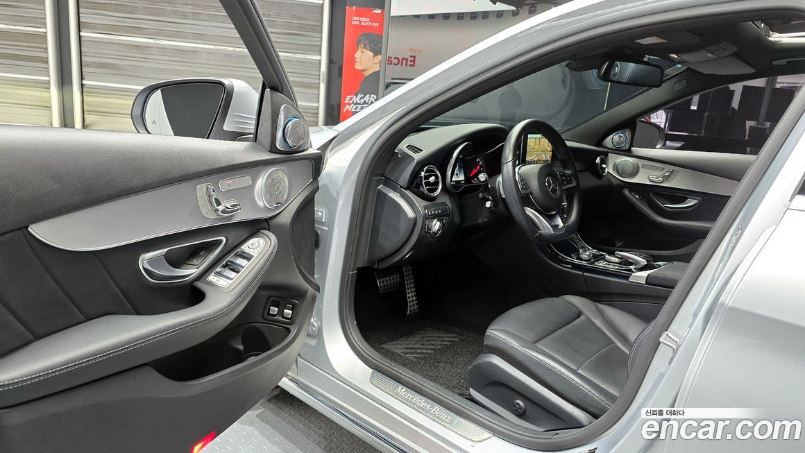 Mercedes-Benz C-Class 2018