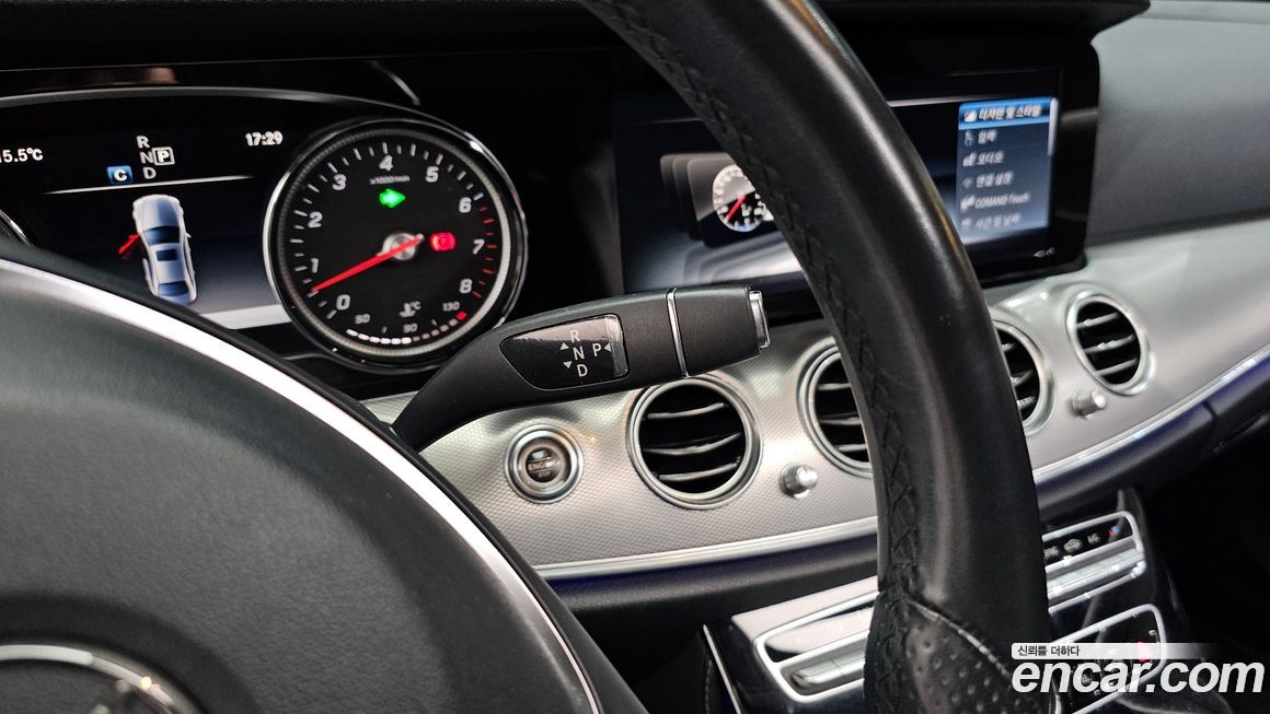 Mercedes-Benz E-Class 2017