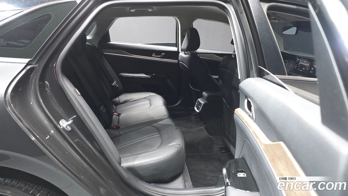 Kia K5 2021