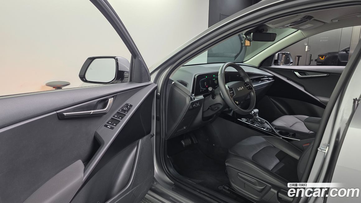 Kia Niro 2025
