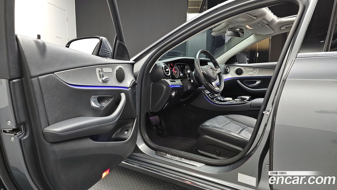 Mercedes-Benz E-Class 2017