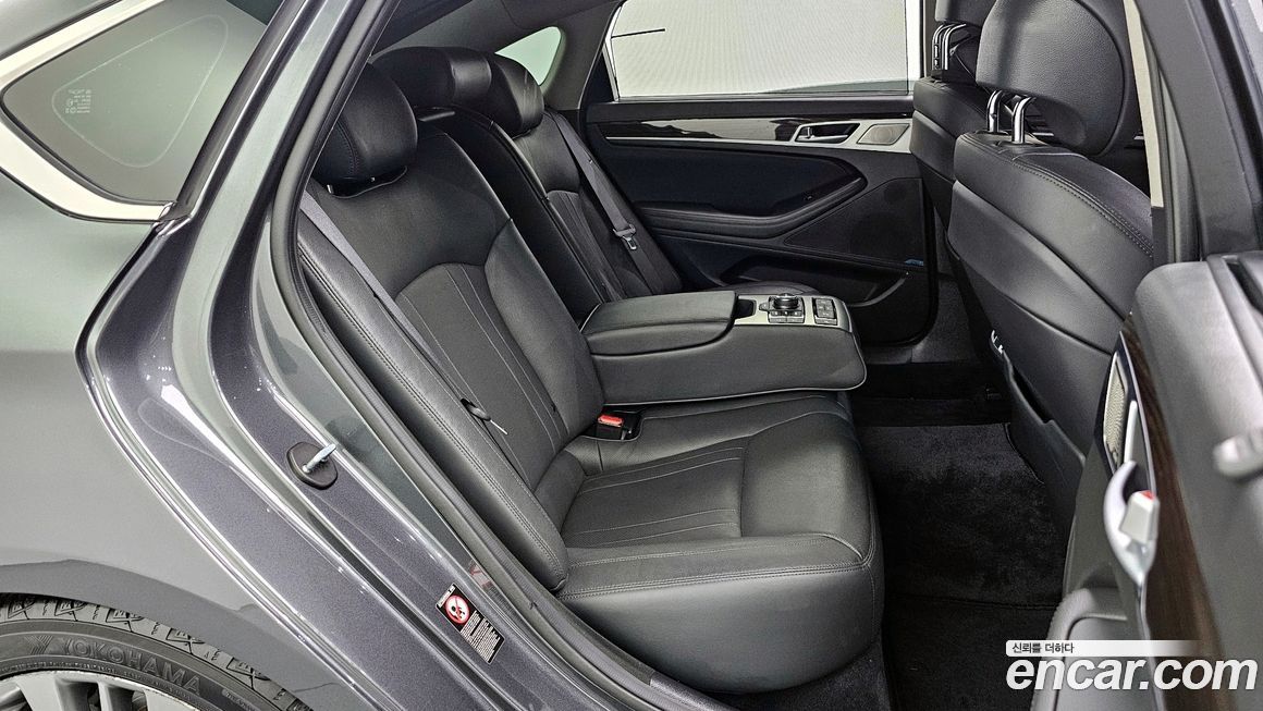 Genesis G80 2018