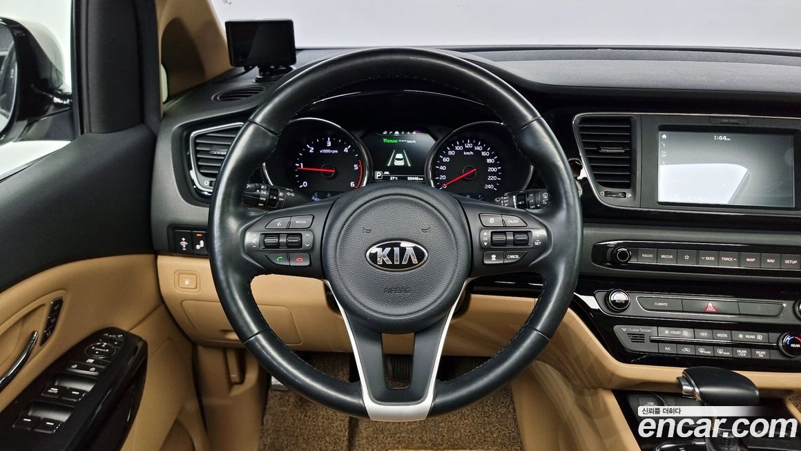Kia Canival 2018