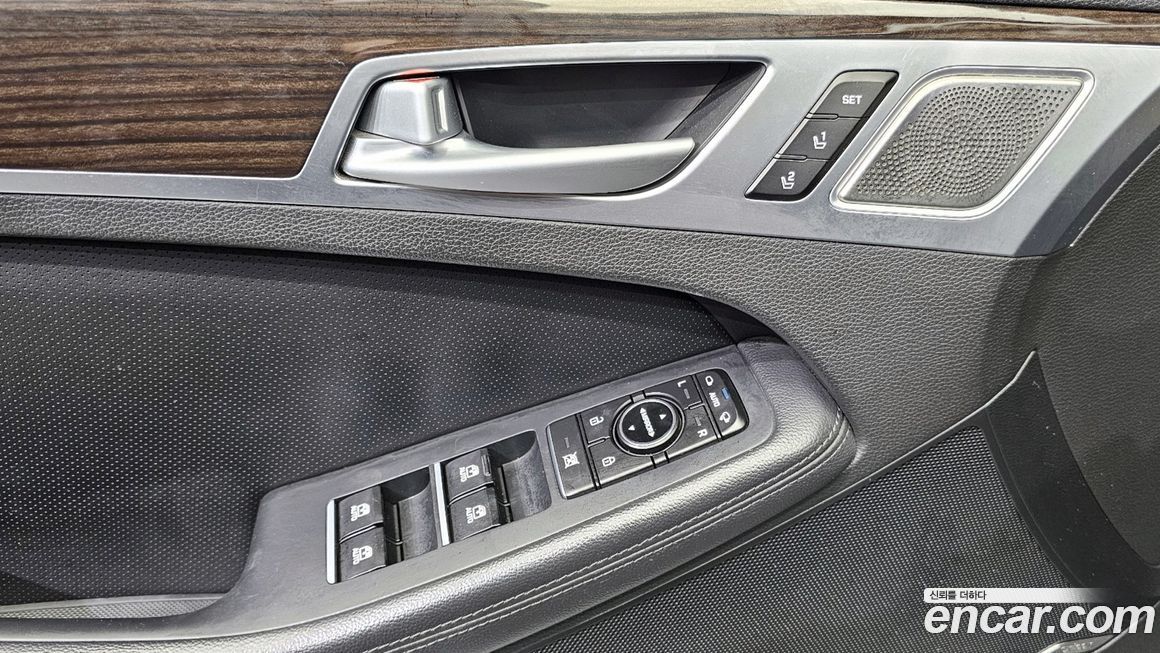 Genesis G80 2017
