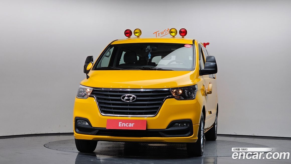 Hyundai Starex 2020