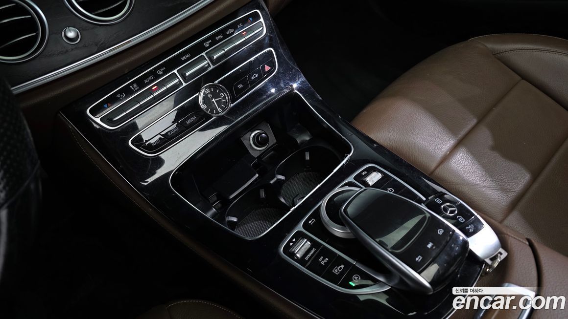 Mercedes-Benz E-Class 2018