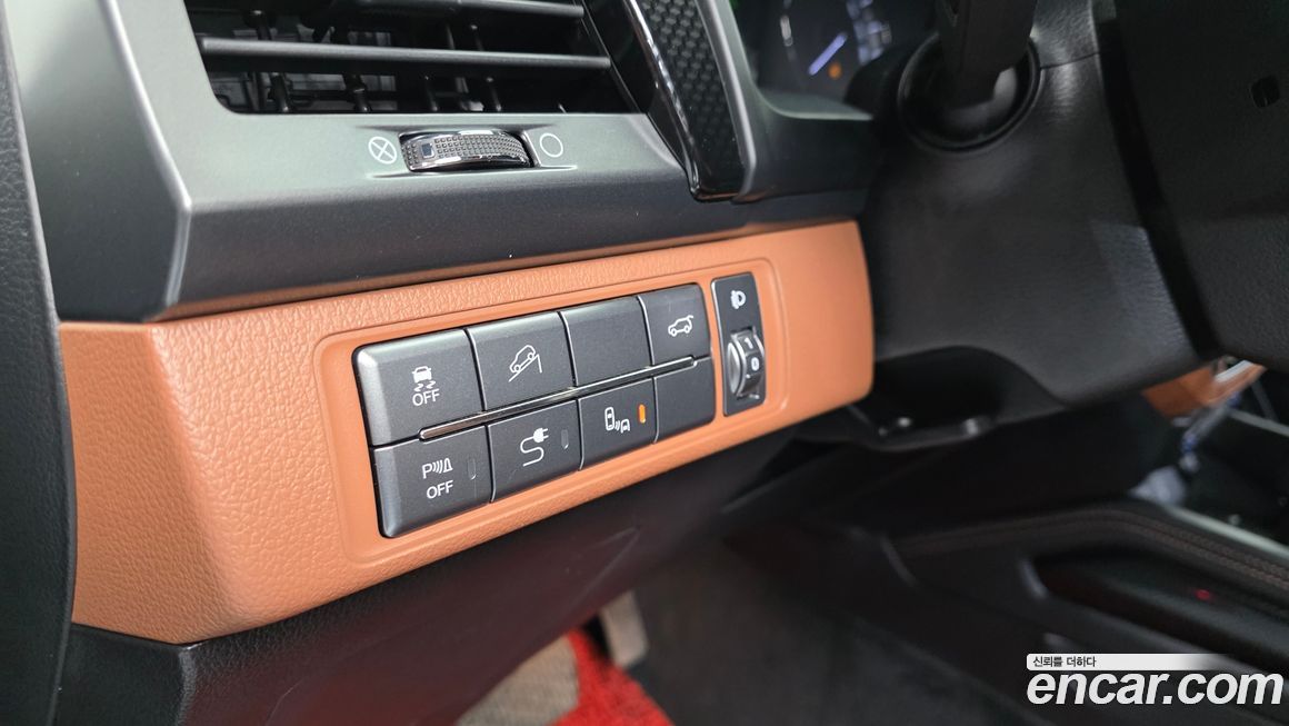 KG_Mobility_Ssangyong Rexton 2020