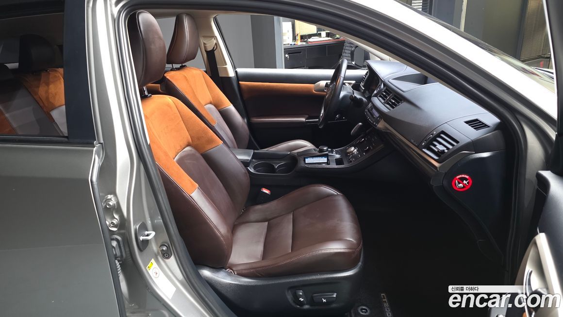 Lexus CT200h 2018