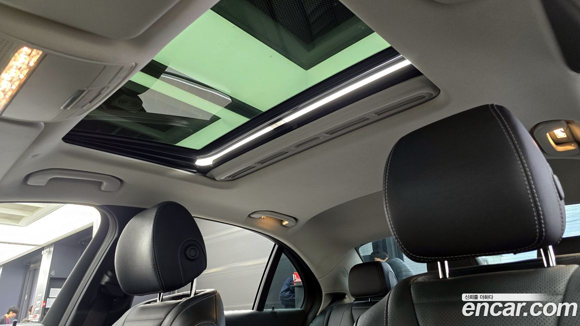 Mercedes-Benz E-Class 2019