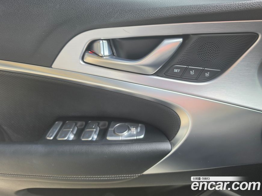 Genesis G70 2020