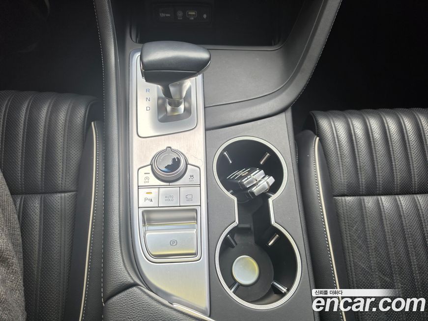 Genesis G70 2020
