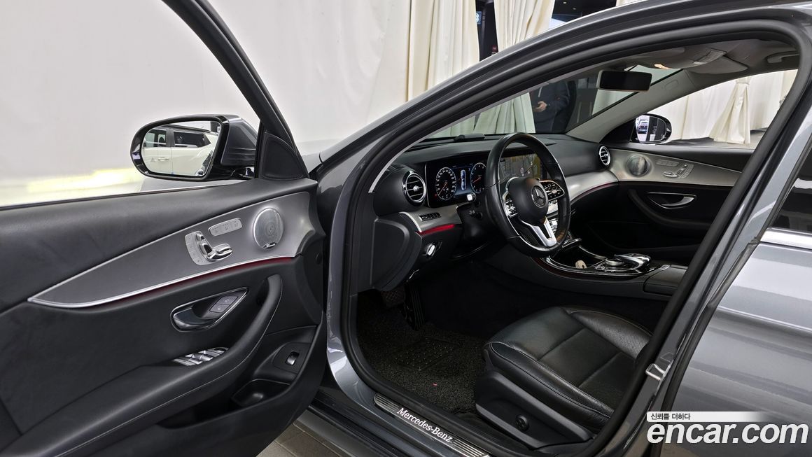 Mercedes-Benz E-Class 2019