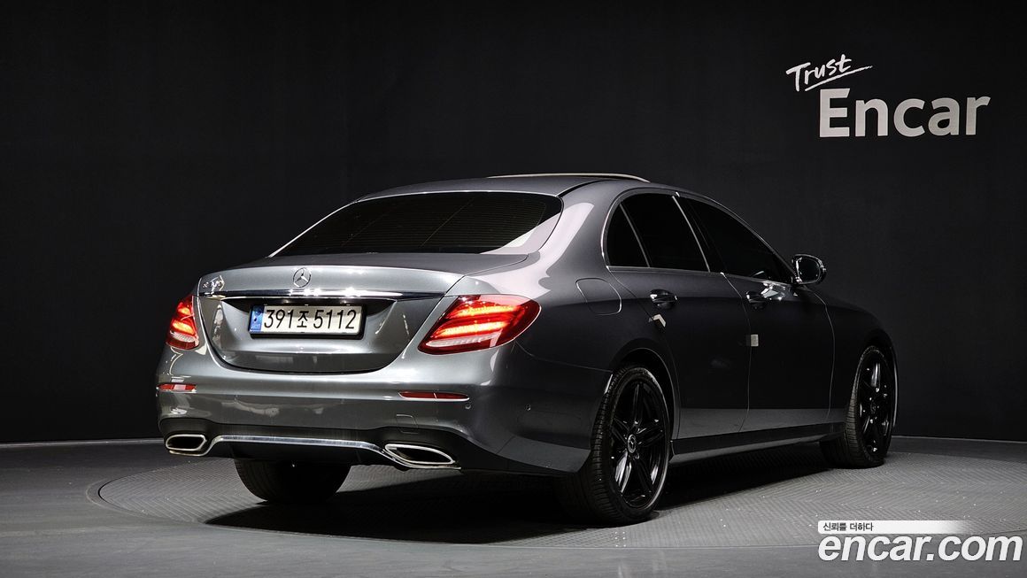 Mercedes-Benz E-Class 2019