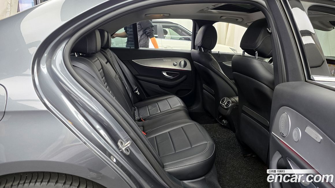 Mercedes-Benz E-Class 2019