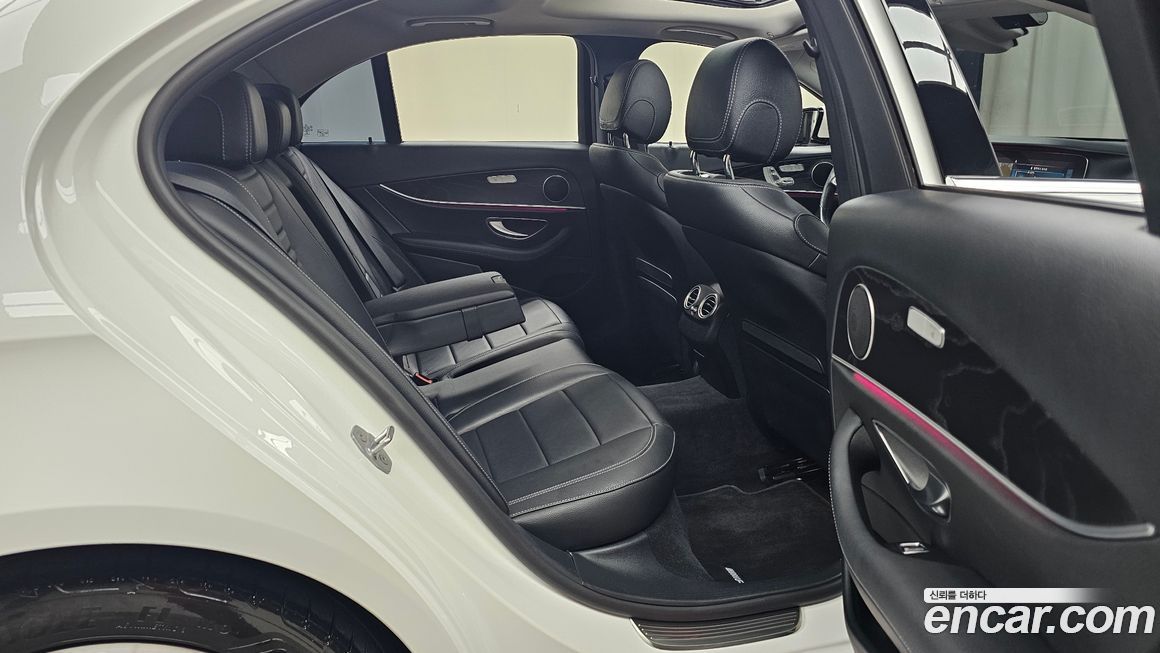 Mercedes-Benz E-Class 2017