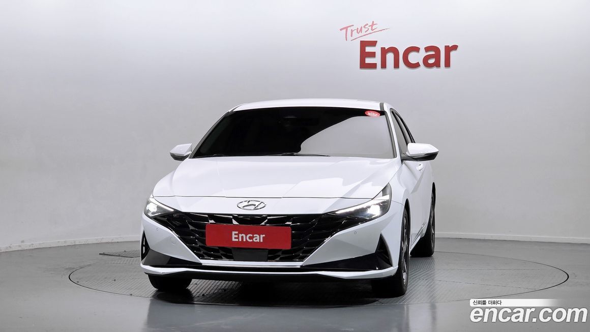Hyundai AVANTE 2022