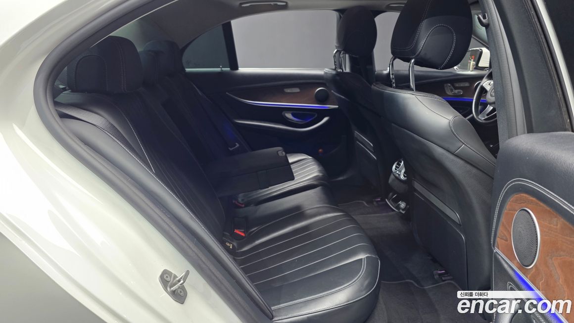 Mercedes-Benz E-Class 2017