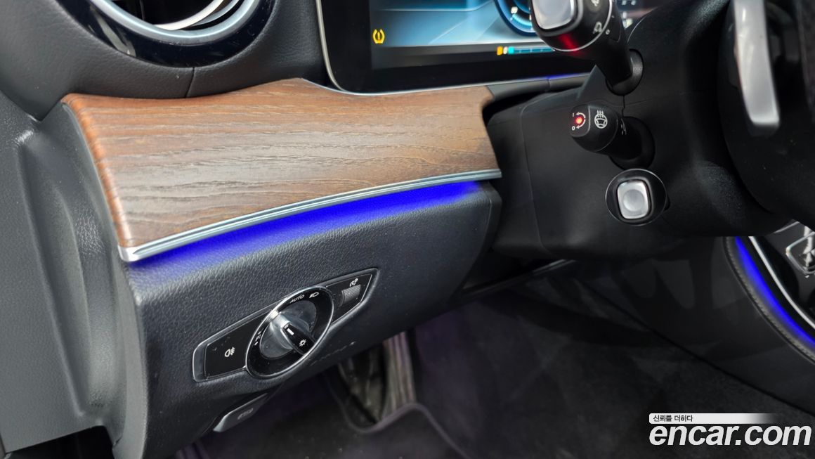 Mercedes-Benz E-Class 2017