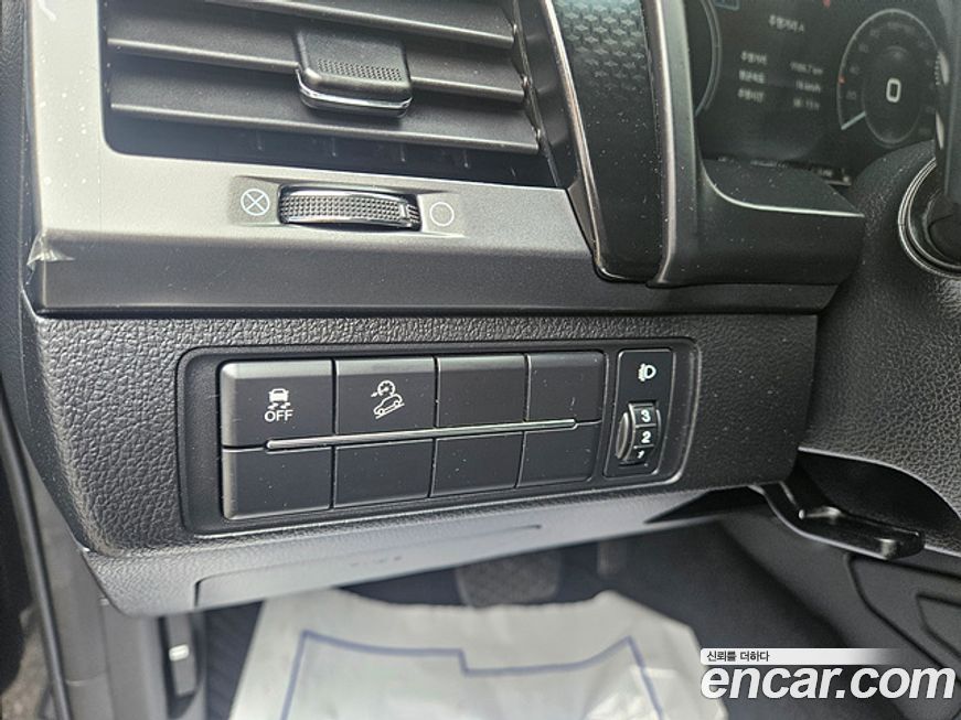 KG_Mobility_Ssangyong Rexton 2022