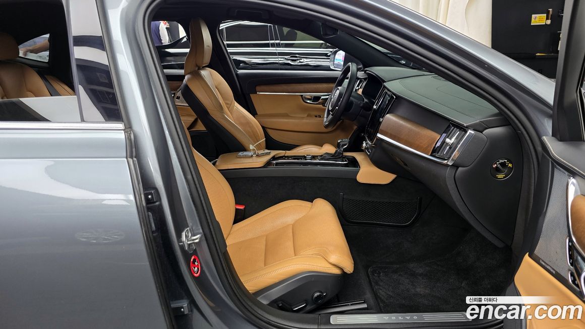 Volvo S90 2019