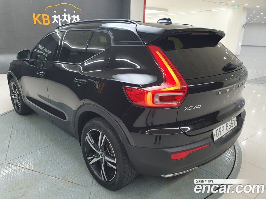 Volvo XC40 2019