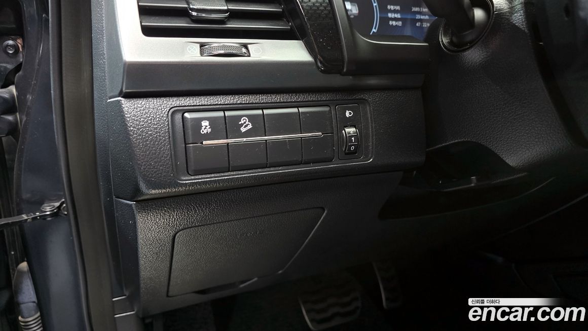 KG_Mobility_Ssangyong Rexton 2022